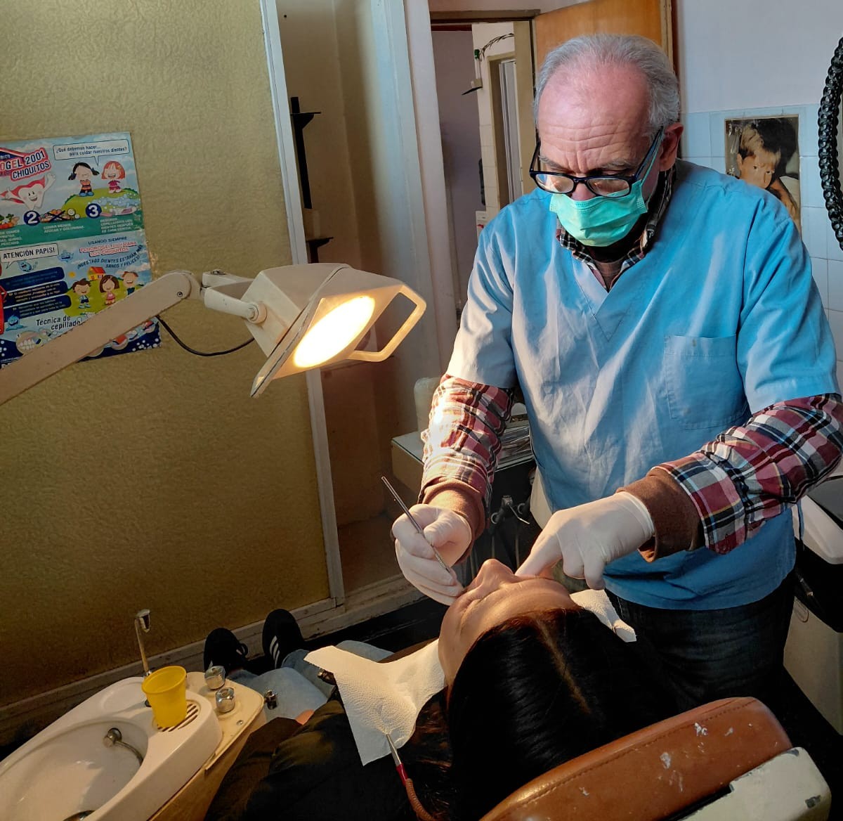 Atendimento odontológico nos Consultórios Missão Cabrini